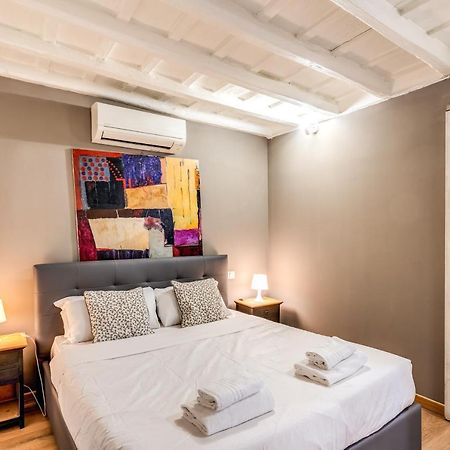 Lovely Spacious Apartment Near The Colosseum Rome Buitenkant foto