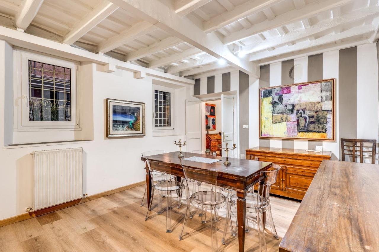 Lovely Spacious Apartment Near The Colosseum Rome Buitenkant foto